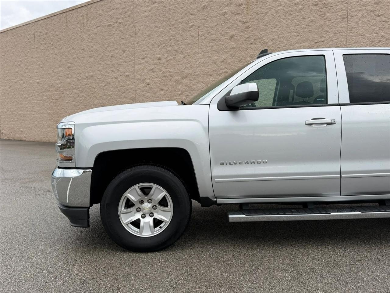 chevrolet silverado 1500 2017 1GCVKREH9HZ195865 image chevrolet silverado 1500 2017 1GCVKREH9HZ195865 image